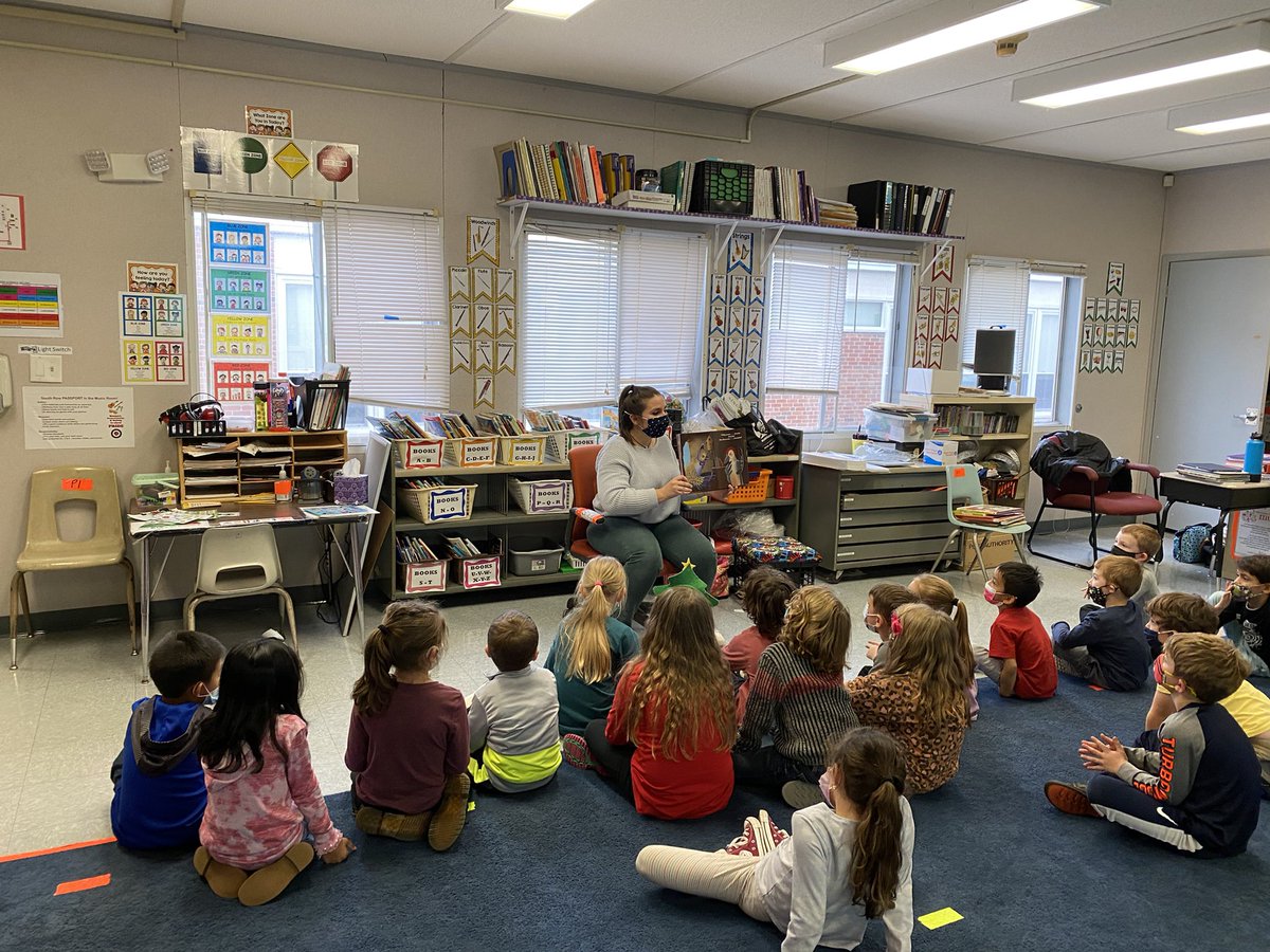 SouthRowMusic's tweet photo. Mrs. Patriquin’s kindergarten class was so engaged while student teacher Ms. Richards was singing the songtale “Jenny Jenkins.” @maddyrichards28 @CPSchoolsMA @southrowpto @CPSSouthRow #jennyjenkins #feierabendfirststeps #firststepsinmusic #musiced @UMLMusic @NafmeUml @UMLMusiced https://t.co/qEAvxTgOcc