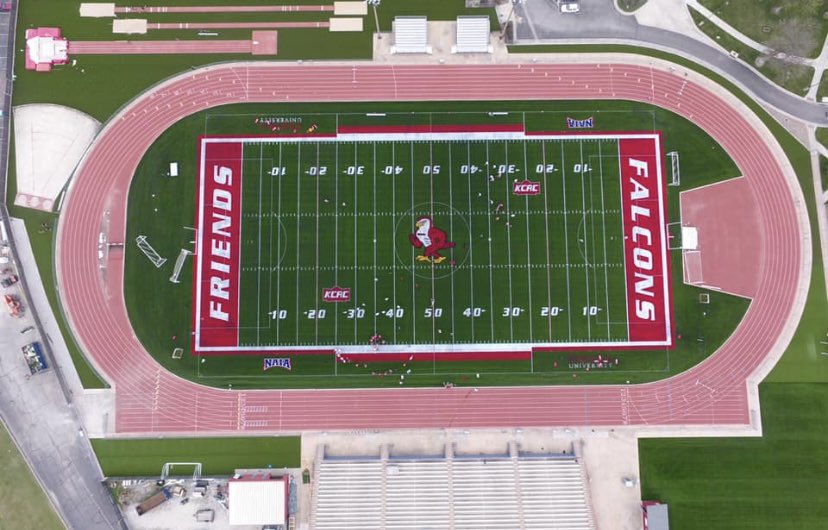 Thankfull to receive an offer from <a href="/FalconsFU/">Friends University Football</a> @CoachReedFUniv <a href="/coachDBlevins/">Anarchy</a> <a href="/NailDusty/">IN STYLE</a>