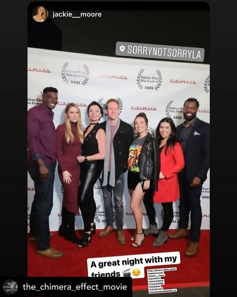 thebuzzmage's tweet photo. ❤️@the_chimera_effect_movie Love all the smiles! https://t.co/hGI6Wb0q6X