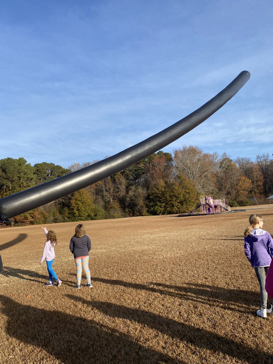 A little heat transfer demo on the perfect cool morning is a great way to start the day! #sciencerules