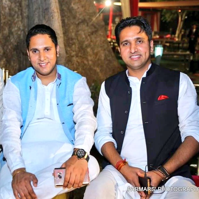 ModifiedShekhar's tweet photo. छोटे भाई @Rohit_Chahal जी को #मध्य_प्रदेश और #चंडीगढ़ का प्रभारी बनने पर बधाई.!!🚩 https://t.co/DJDLXcFLbA