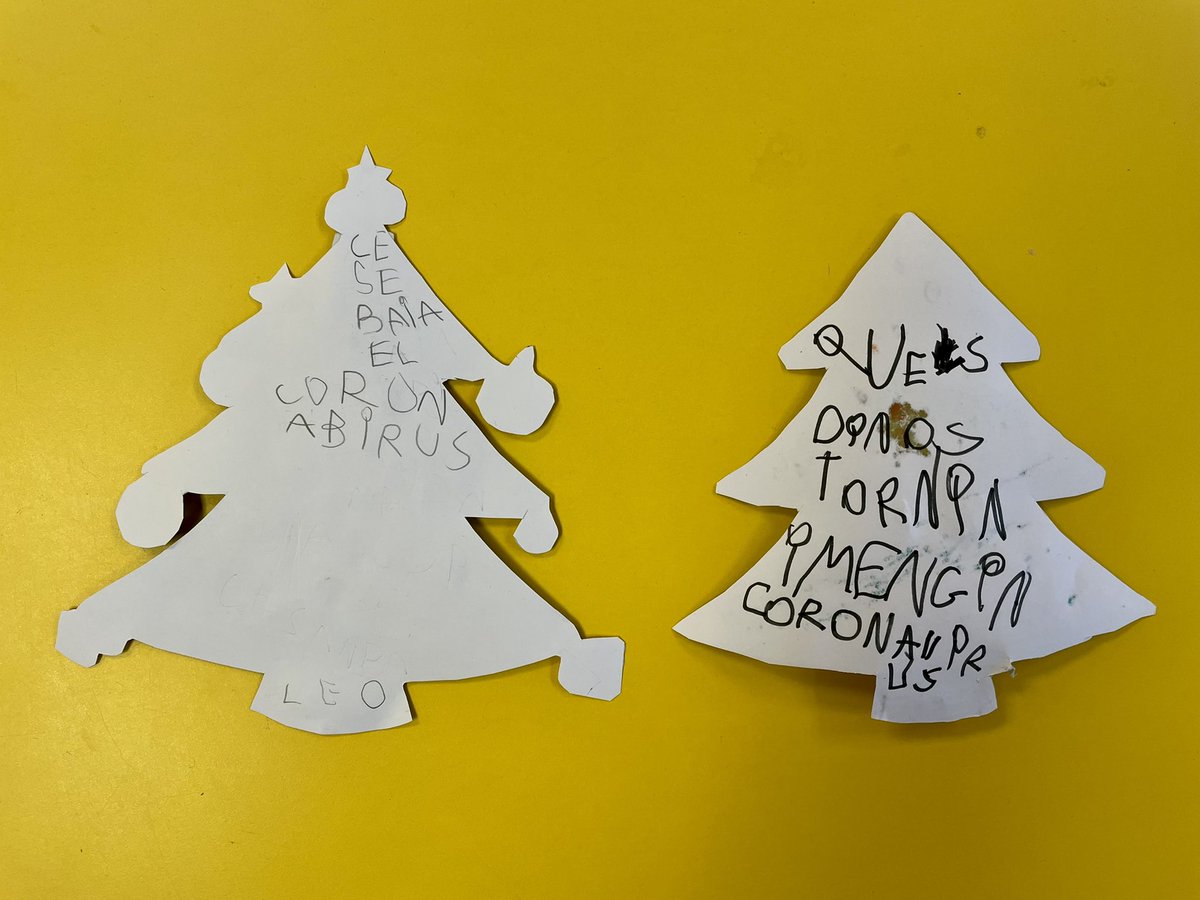 IgnasiHeras1's tweet photo. - Que els dinos tornin i es  mengin el coronavirus 🦖
- Que tothom sigui feliç. Bon Nadal 🎅🏼
- Que se’n vagi el Covid 😷
Aquests i molts altres desitjos escrits pels nens/es de #mopi de #jecasp ja pengen d’uns arbres de Nadal espectaculars que decoren la nostra entrada! 🔝🎄 https://t.co/VgsM5pYSx2