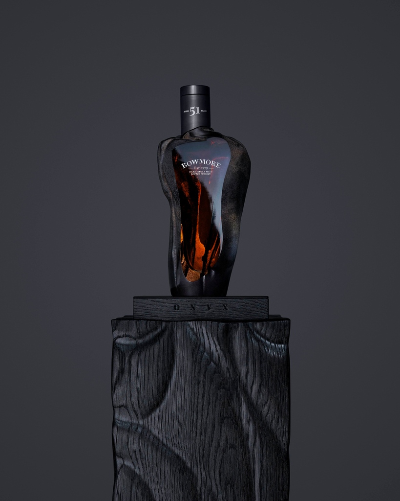 Bowmore Whisky tweet media