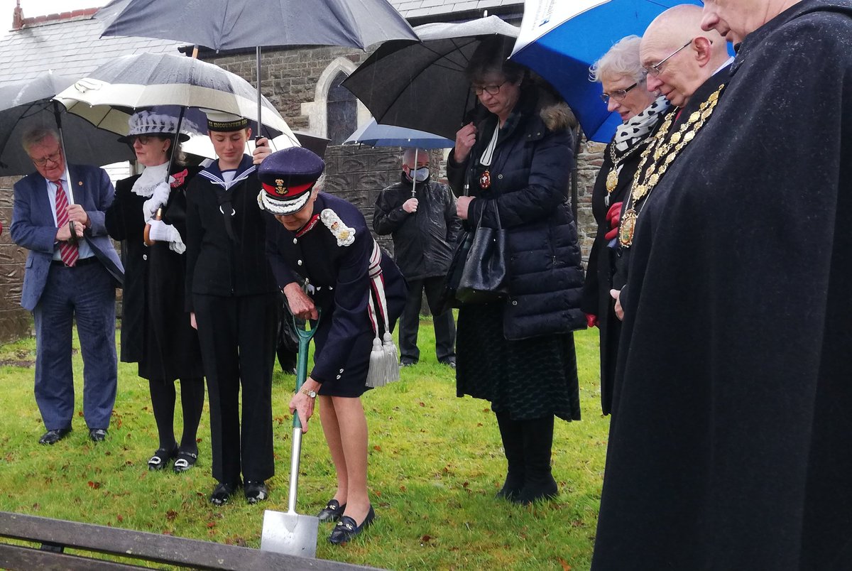Our <a href="/WestGlamorganLL/">Louise Fleet, West Glamorgan Lord-Lieutenant</a> Cadet on (umbrella!) duty at Capel Coelbren &amp; Coelbren Welfare Hall for the <a href="/QGCanopy/">The Queen's Green Canopy</a> tree planting ceremony. In the company of the <a href="/HSofWestGlam/">Melanie James</a>, <a href="/NPTCouncil/">Neath Port Talbot Council</a> Mayor &amp; Mayoress and DL of #powys too. Thank you to our #chaplain &amp; his wife for their hospitality