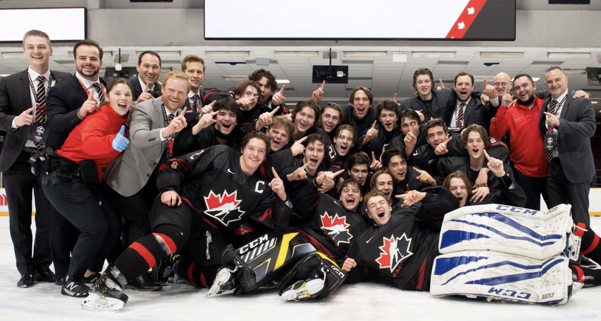 DevinBarkey tweet media