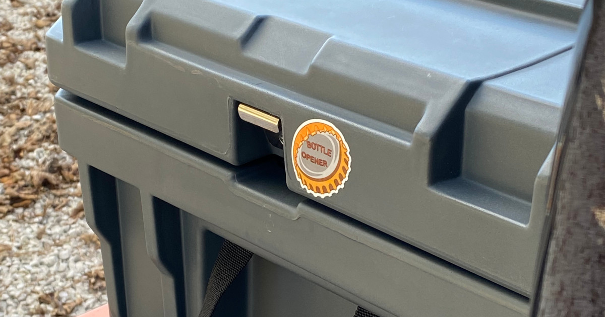 Direct4x4's tweet image. Take a look at the Direct4x4 Double-Walled Expedition Tool Storage boxes.

direct4x4.co.uk/collections/ex…

Strong and durable with Integrated rope handles for easy carrying. Plus a cheeky bottle opener on the side so you can always share the beers!
#camping #overland #4x4 #pickuptruck