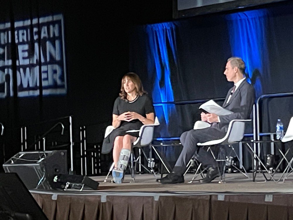 storage_ESA's tweet photo. “Being able to create a new trade association that represents #solar, #wind, storage transmission, #storage together is key for moving these industries forward,” says @hrzichal @USCleanPower w @jburwen #ESACon21 #EnergyStorage #TheStorageDecade #CLEANPOWER21 https://t.co/5bdJIB19BV