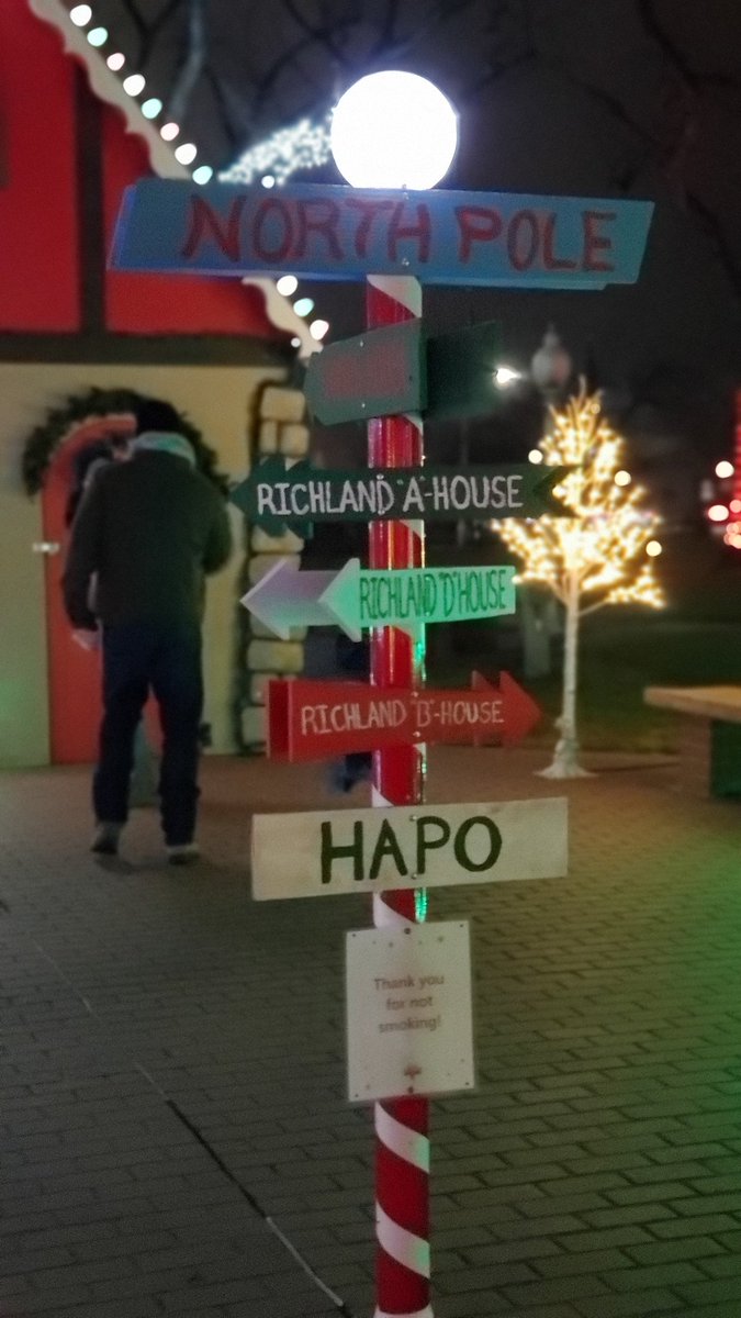 Experience46D's tweet photo. Don't miss the Winter Wonderland kick-off tonight at the Richland John Dam Plaza. 5-10pm
#tricitieswa #visittricities #richlandwa #Christmas2021 #thingstodointricities #holidayfestival https://t.co/4qoRecHiyo