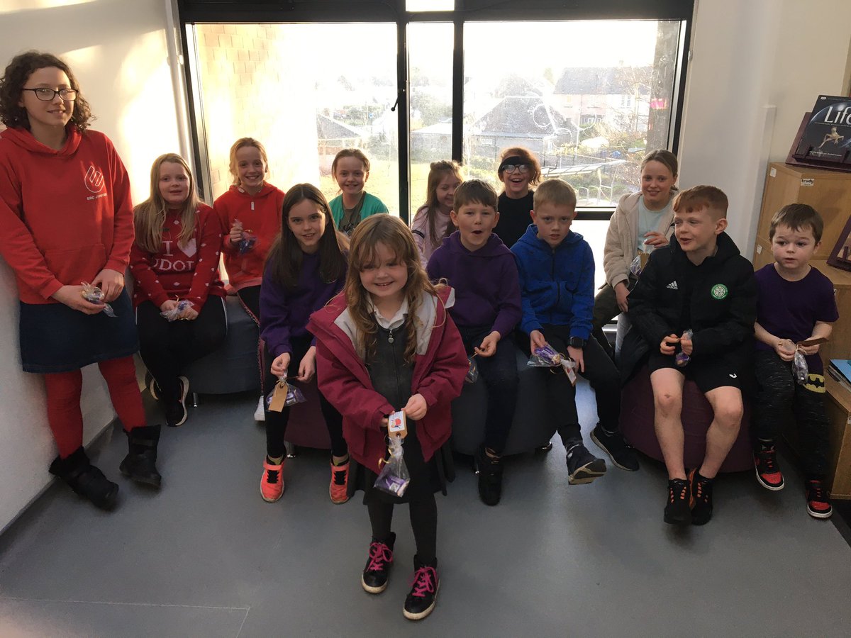 KinrossPrimaryS's tweet photo. Well done to all those children who went ‘above and beyond’ this week. #hotchocfri #wellbeing https://t.co/thLRXoruZq