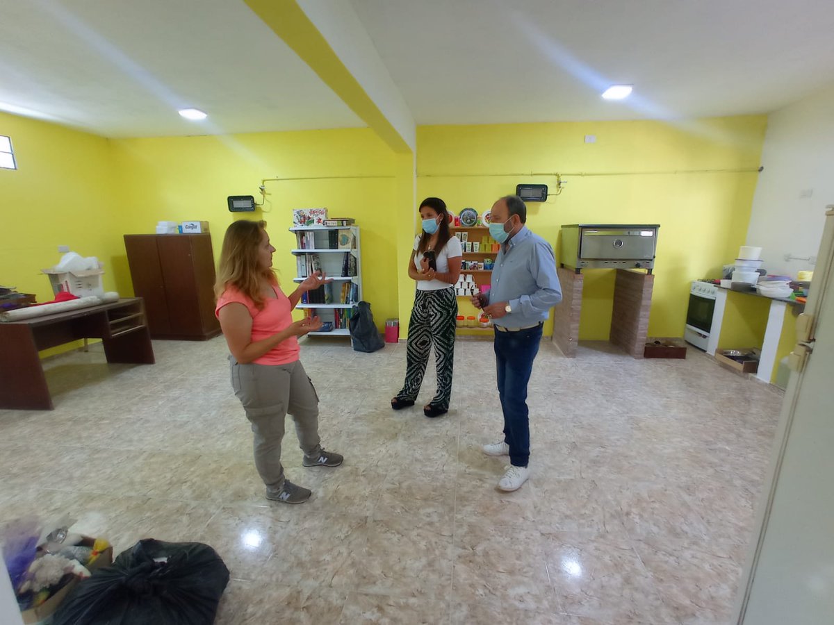 PikiMajul's tweet photo. A horas de la inauguración del merendero y comedor Horita Feliz de #AriasCba estuvimos con Vero y Elsa.
Estuvimos acompañando en la recopilación de documentación y normalización jurídica y legal de la asoc. civil del sur del #departamentoMarcosJuárez. https://t.co/VI4Xr1y2rC