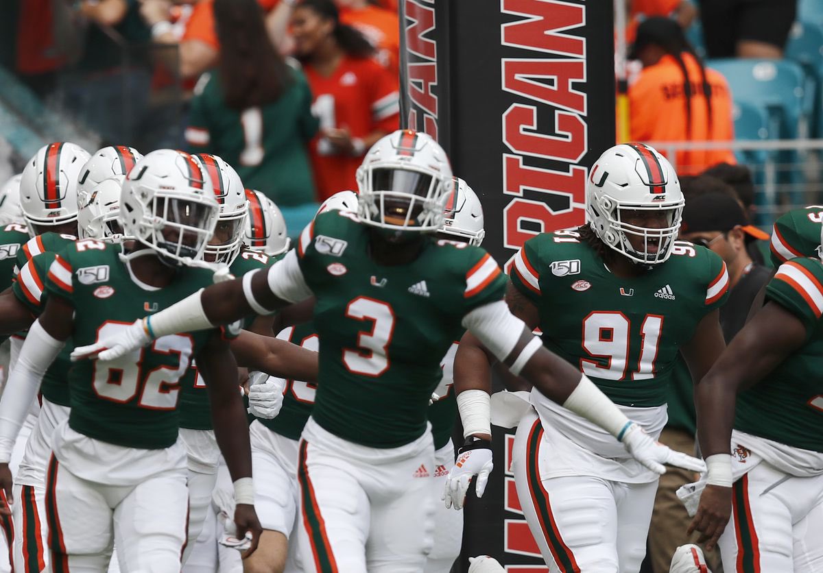 andrewrumph56's tweet photo. Blessed to receive my first D1 offer from the university of Miami🍊🌴@dunbar_coach @CanesFootball @CoachDaveMarino #gocanes https://t.co/l46p2YyPdW