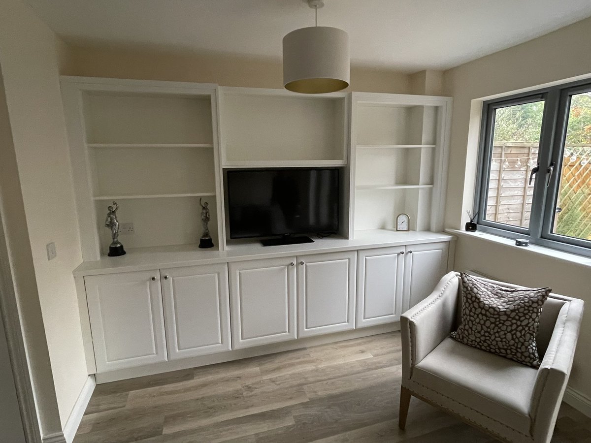 Custom built lounge furniture for our clients storage/display needs. Products used include @bybaUK @blumuk @bushboard @HafeleUK #homeinteriors #interiordesign #lounge #loungefurniture