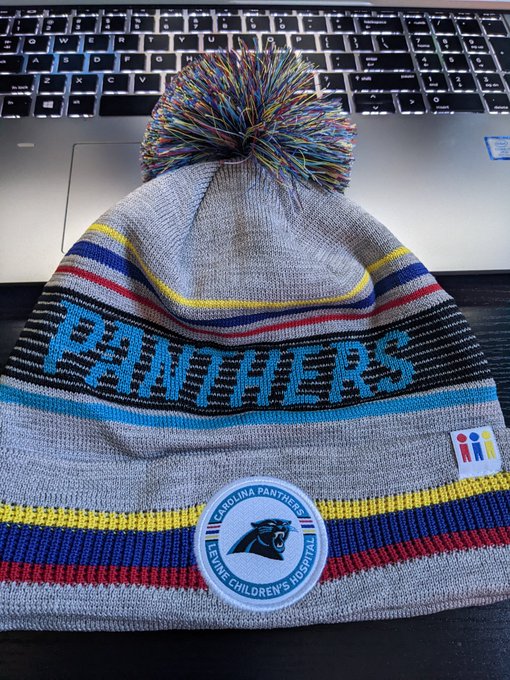 Small Town RIOT tweet media