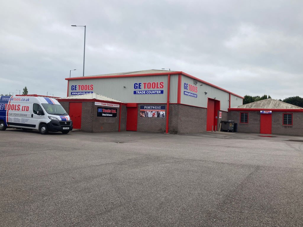 If you’re interested in joining our warehouse team at Deeside, please email your CV to employment@getools.co.uk

Experience and a driving licence is preferable. 

Monday - Thursday 8am-5pm 
Friday 8am to 4pm. 

Starting salary £19,228 pa.