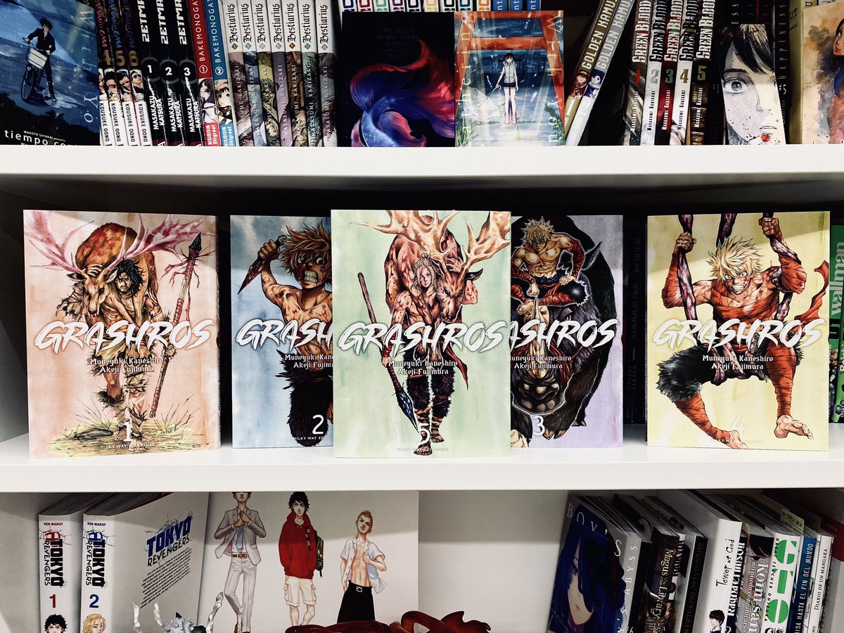 midnightmanga_'s tweet photo. 1. GRASHROS 5 [FIN]
@DEART_Akeji 
(@mwediciones )

Fantástica obra, con un arte sublime por parte de Fujimura.

Historia: 🌸🌸🌸🌸🌸
Dibujo: 🌸🌸🌸🌸🌸 (+)

#grashros #kaneshiromuneyuki #fujimuraakeji #mwediciones #milkyway #kodansha #youngmagazine #action #drama #history https://t.co/u31veV01vV