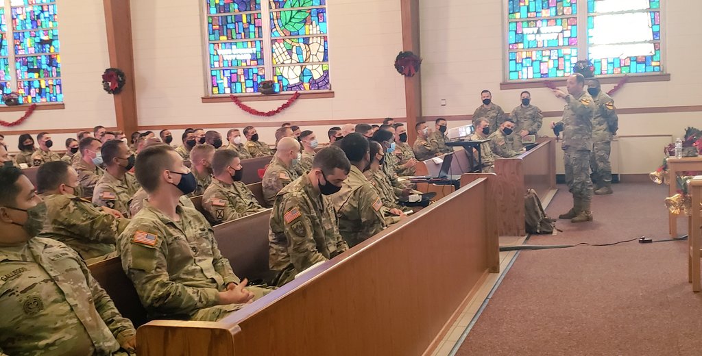 Today, IH6 and IH9 took the time to make sure our current and future Company/Battery/Troop Commanders have all the tools they need to succeed! #IRONHORSE: building Cohesive Teams and forging Adaptive Leaders!
#NeverQuits!