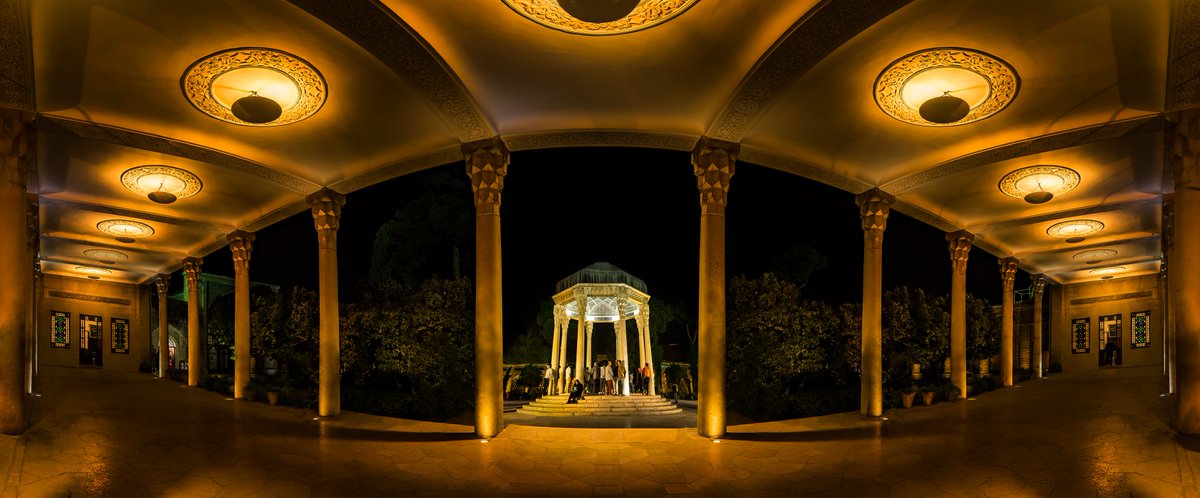 Mardetanha's tweet image. نتایج نهایی مسابقه عکاسی ویکی‌پدیا دوست‌دار یادمان‌های  ایران در سال ۱۴۰۰ اعلام شد. باهم ده عکس برتر مسابقات امسال رو می‌بینیم. از این عکس‌ها برای غنی‌سازی محتوای #ویکی‌پدیا در زبان‌های مختلف مرتبط با  #ایران استفاده خواهد شد.
عکس اول: حافظیه در شیراز
عکاس:سعید پورات