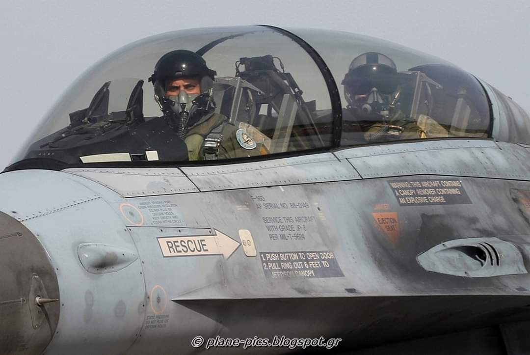 Stam_A337's tweet photo. 🇬🇷 Hellenic Air Force
F-16D Block 30
330 Sqn "Thunder" ⚡⚡⚡
Araxos AFB, Oct. 2014
#116CW #F16Block30 #HellenicAirForce #HAF #AraxosAFB #330Sqn #Thunder #aviationlovers #GeneralDynamics #aviationgeek #pilots #jetnoise @HAFspokesman @hndgspio https://t.co/TgnI8rWz4J