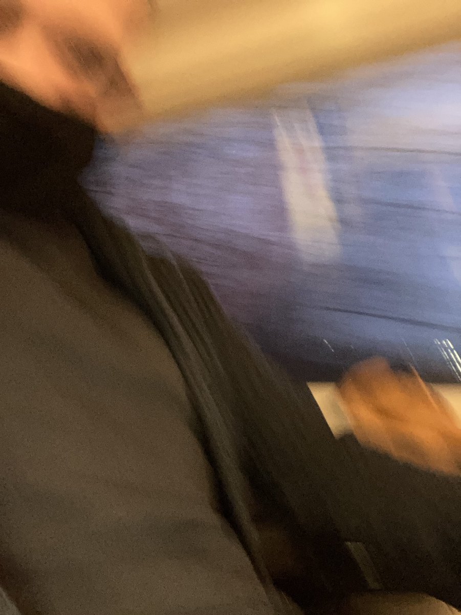 ColinYoungActor's tweet image. Heading to London… really fast! #CP photography!