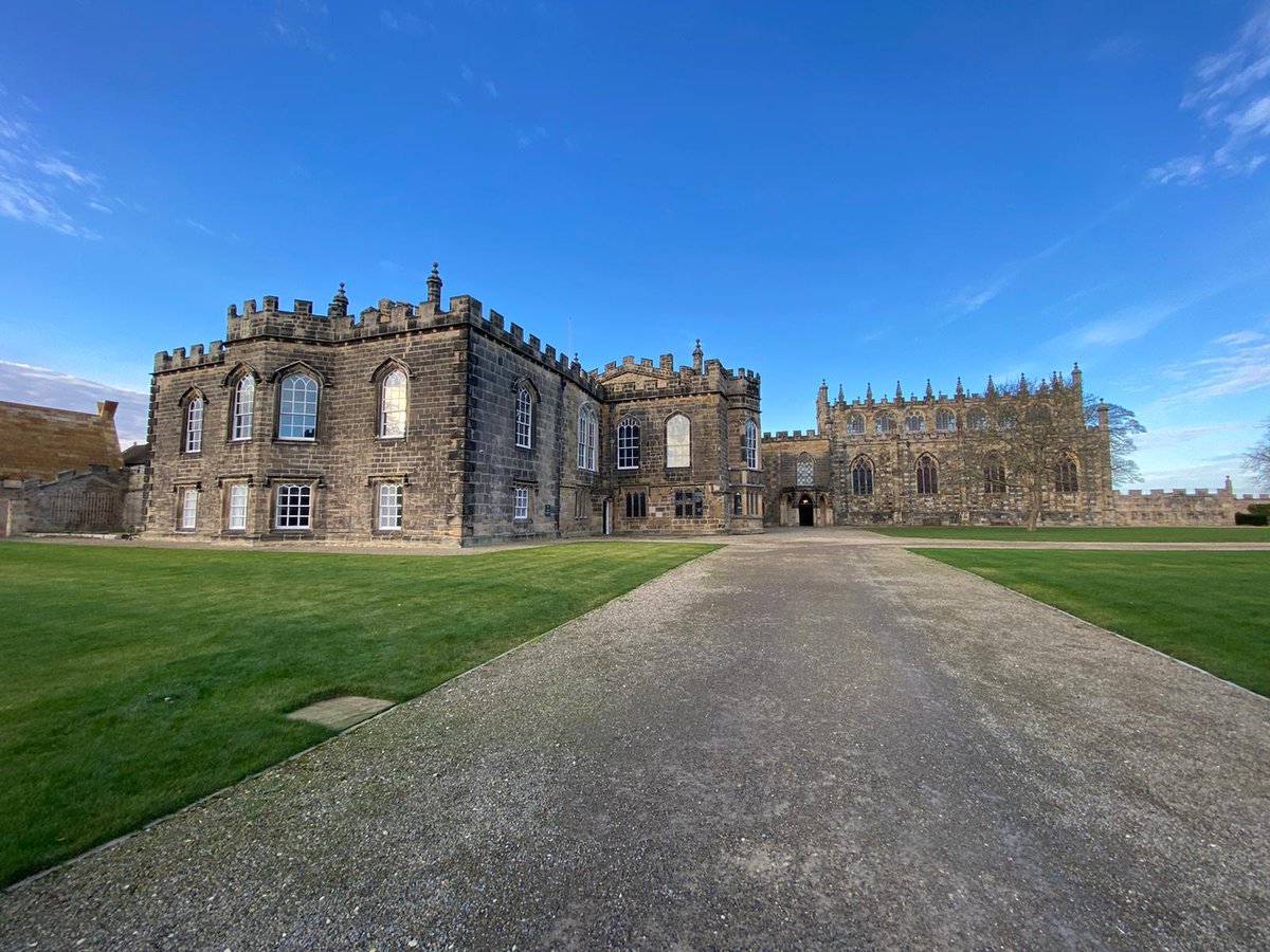 TurtleKeyArts's tweet photo. Yesterday's final sharing of Turtle Song #BishopAuckland at the stunning Auckland Castle was a great success. Massive well done & thank you to everyone involved. #turtlesong #artsparticipation #dementia @aucklandproject @MusicDurhamUni @durham_uni @ETOpera @RCMLondon https://t.co/24EoS0bjJP