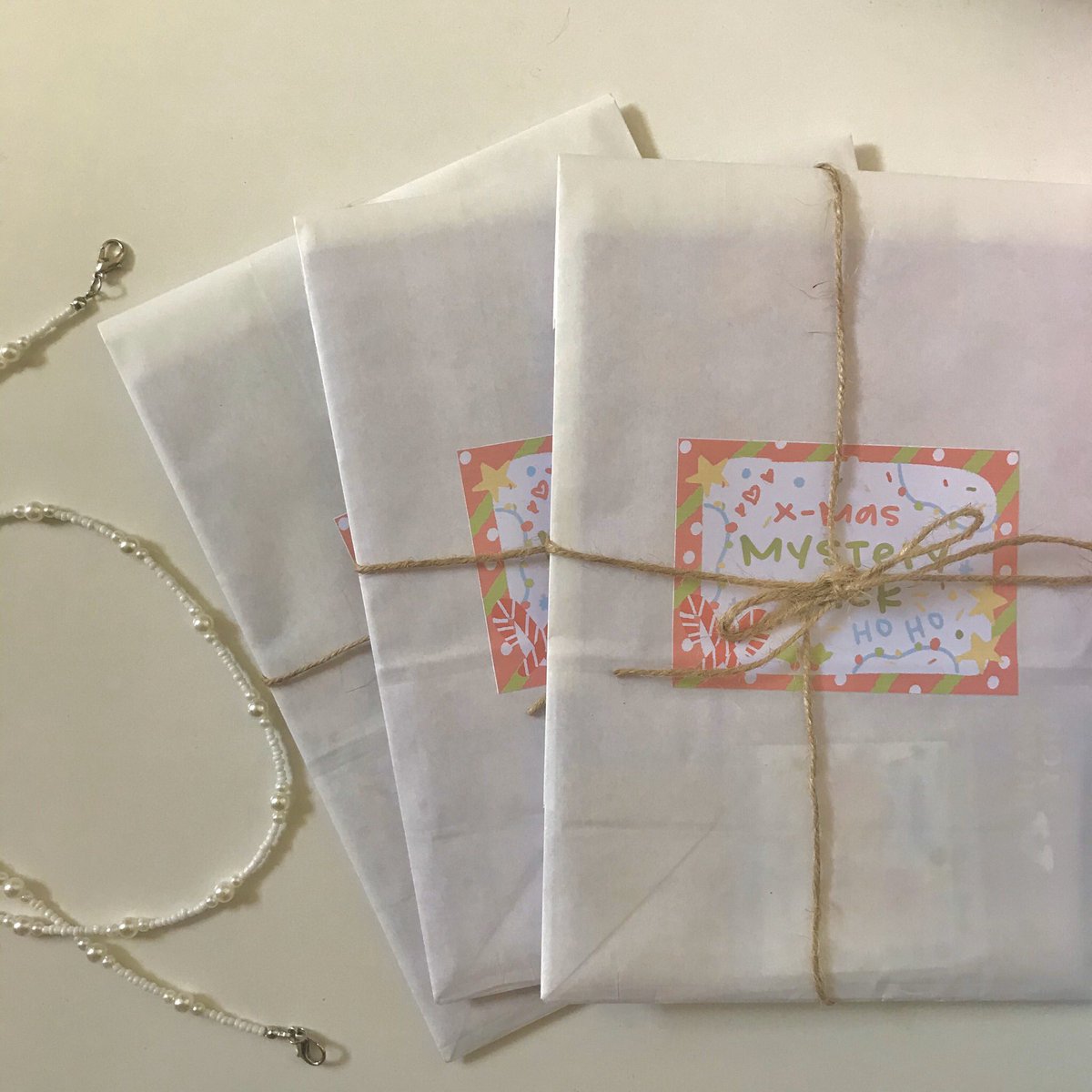 twoaimone's tweet photo. Our shop will be having a mystery pack on 12.12 as a celeb 4 the upcoming holdisay season 🎅🏻🎁🎄

To know more about this pack please follow us on our shopee 3.8jin and instagram twoaim1 🤍

See u! 😚

#shopee #salamatshopee #mysterypack #holidayseason #twoaim1 #stickersforsale https://t.co/ogjtM8xnk7