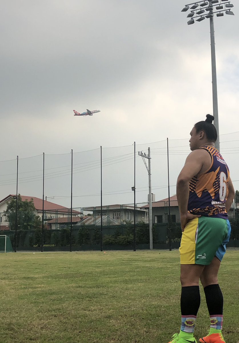JovanMasalunga's tweet photo. Do not overestimate the competition and underestimate yourself.
#PlayerCoach #PlayerManager #CaptainJet #DirectorJet #coachlife #rugbylife #livingthedream https://t.co/ifCfvDXKFb