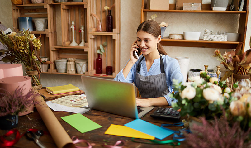 Support the small businesses on your doorstep this weekend and ‘Buy Local’ – Small Business Saturday is on 4th December, so give your local independent retailers a boost by Christmas shopping with them.