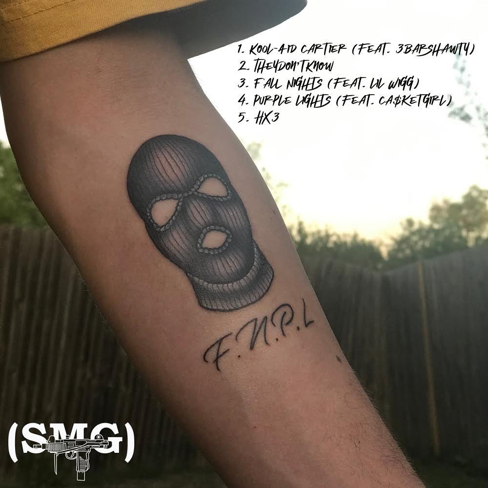 YungSGodd's tweet photo. NEW EP OUT NOW! First self produced project I’ve ever done, I hope you enjoy 🖤 Shoutout to @Jerumy_ @3barshawty @ggiw_lil and Ca$ketgirl for being a part of it and helping realize the vision! Enjoy the fall 🖤

https://t.co/TNdkSPXy8V https://t.co/2fMO5B6zGE