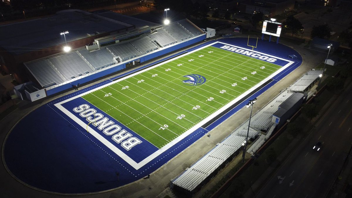Tae (@kamontew4) on Twitter photo Blessed to Receive my first offer from Fayetteville State <a href="/CoachRich18/">John Rich</a> <a href="/HCHS_BucksFB/">Hoke County Football</a> <a href="/CoachHolmes_OL/">Chris Holmes</a> Blessed to Receive my first offer from Fayetteville State <a href="/CoachRich18/">John Rich</a> <a href="/HCHS_BucksFB/">Hoke County Football</a> <a href="/CoachHolmes_OL/">Chris Holmes</a>