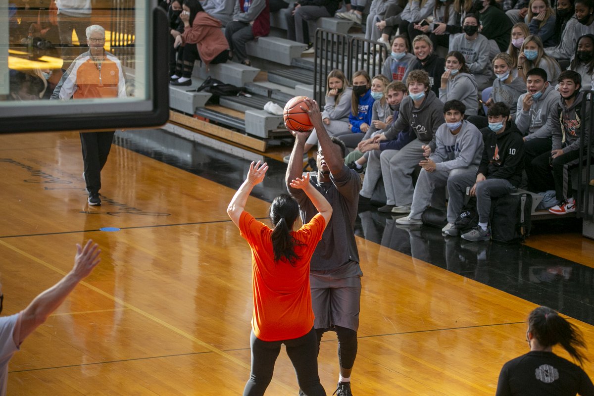 McDonoghSchool's tweet photo. In what is perhaps the longest-standing, but friendliest, rivalry in McD history, US students took on their teachers in the annual Faculty-Student B-ball game today. As the teachers will remind you, the score doesn’t matter, it's the lessons you learn that count. #studentswon https://t.co/DpWJZCoQcG
