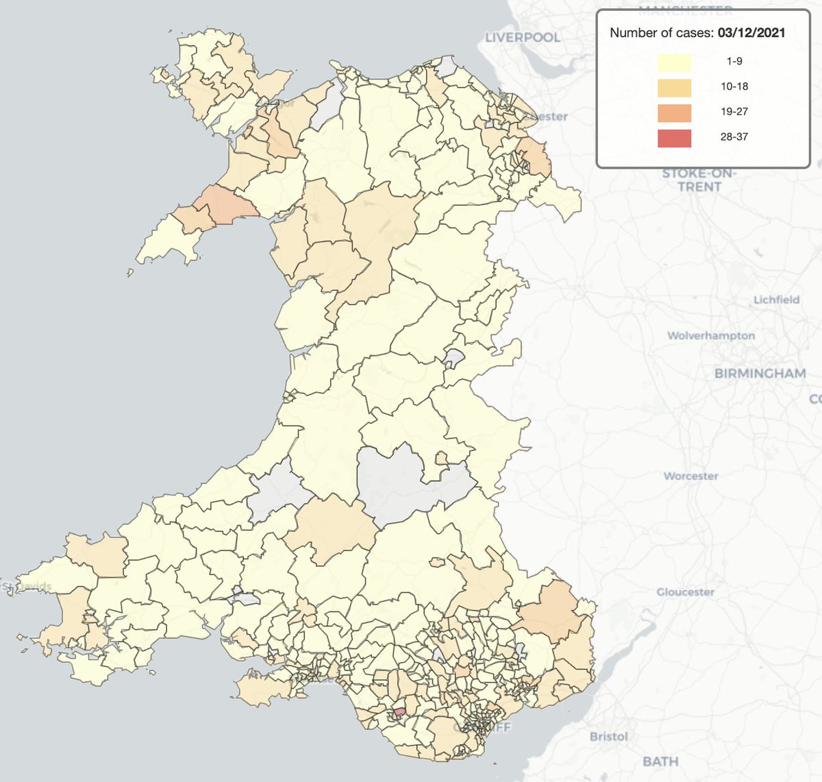 Lowri_Williams's tweet photo. The map for today's number of #COVID19 cases in specific areas of Wales is now online! 🏴󠁧󠁢󠁷󠁬󠁳󠁿🦠🗺️

https://t.co/tvG7Ntq7ZE

Some stats from the data today:

Pen-dre, Litchard &amp; Coity, Bridgend reports 37 cases - up by 22 ⬆️

Mold, Flintshire reports 0 cases - down by 18 ⬇️ https://t.co/lXp22LVZCr