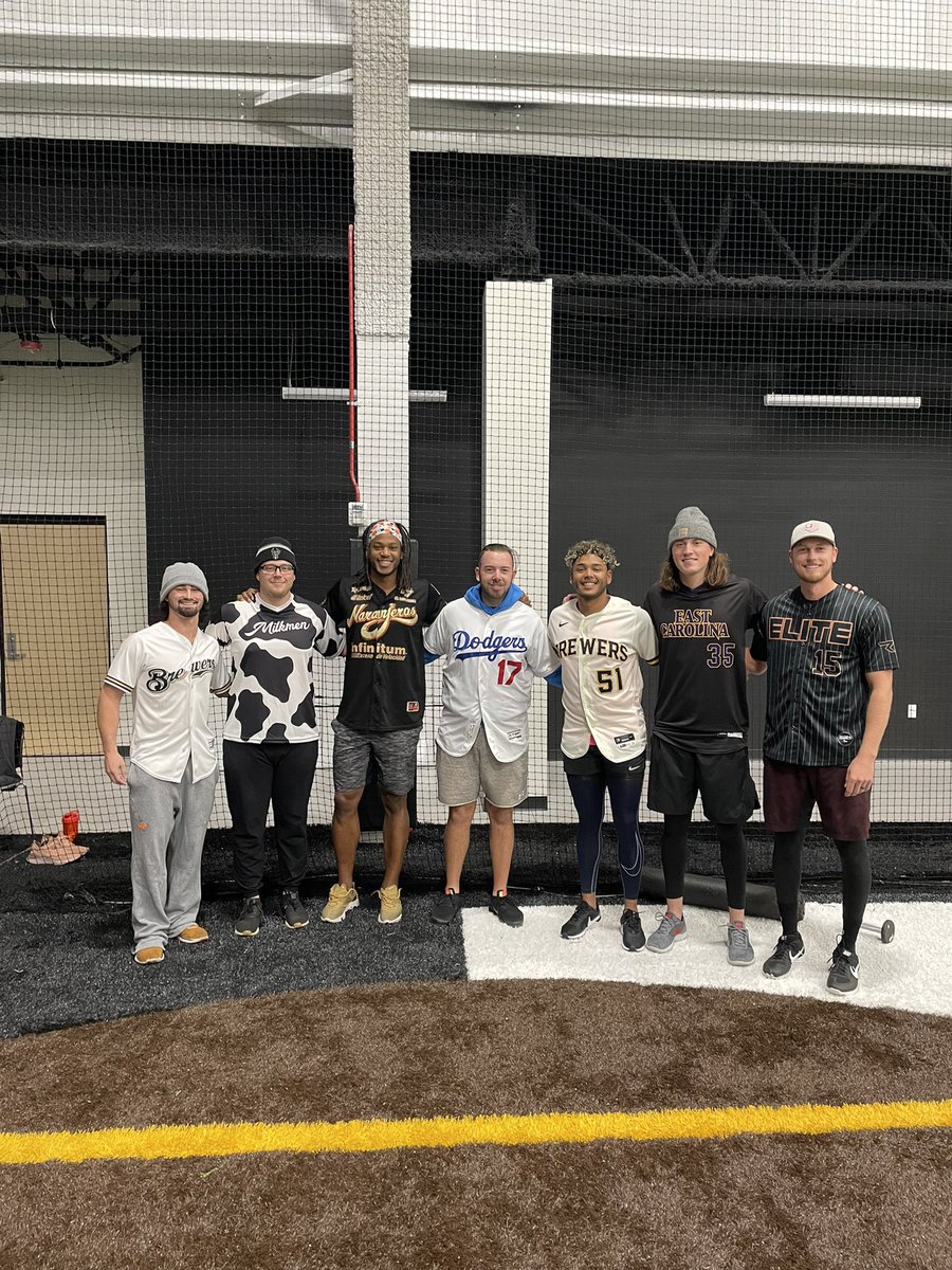 evankruz's tweet photo. #jerseysforjackson #Jerseys4Jackson https://t.co/R7iPe7WpO5