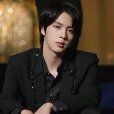 ClionaFitz's tweet photo. Happy Birthday Worldwide Handsome Jin 🥳🎉🎂❤️🎈 You are kind, thoughtful, amazing and funny 💜☺️ Wishing you all the love and happiness in the world 🌍😊💜💜💜💜💜 @BTS_twt #HappyBirthdayJin  #HAPPYJINDAY https://t.co/lL5yfCY7Mp