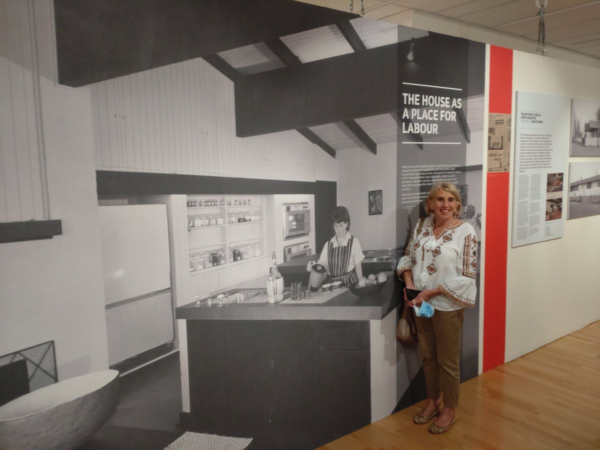 SLSA's tweet photo. A pleasure to welcome Jessie Plush -one of the first visitors to our new exhibition 'Lust for lifestyle: modern Adelaide homes 1950-1965'.
Jessie worked &amp; lived with the Billam family at North Brighton.
https://t.co/yYPUQkZT3z 
#Adelaide #SouthAustralia #architecture #libraries https://t.co/z9QXZzlLuk