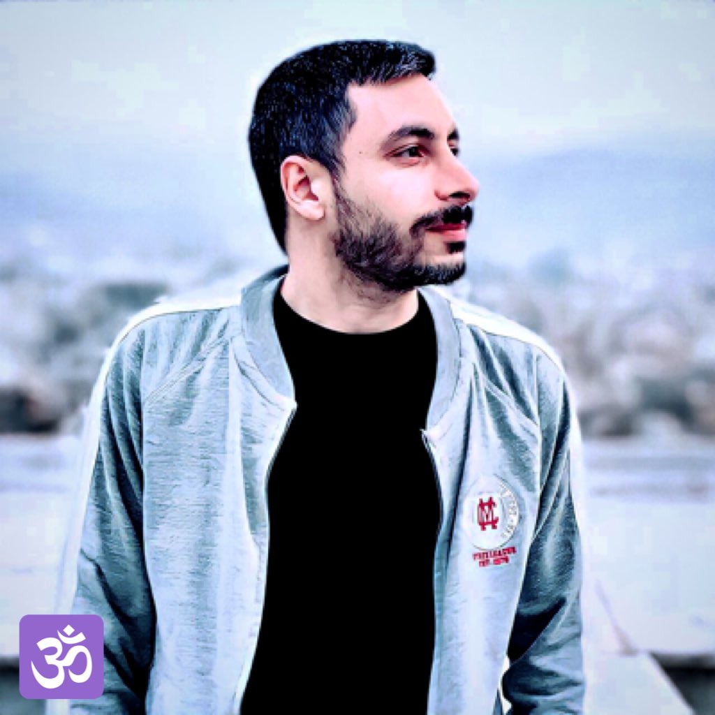 FarhadJam18's tweet photo. #NewProfilePic https://t.co/QVM56lEI24