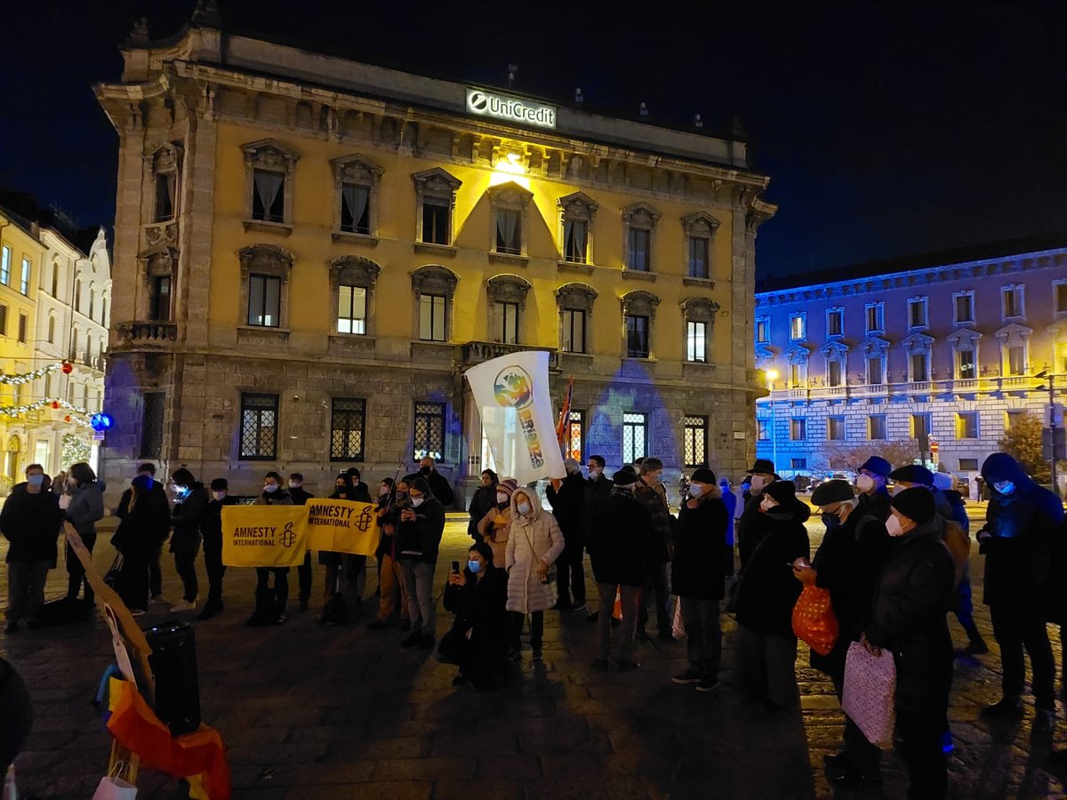 Oggi abbiamo manifestato nuovamente per chiedere la liberazione di #patrickzaki con <a href="/amnestyitalia/">Amnesty Italia</a>
