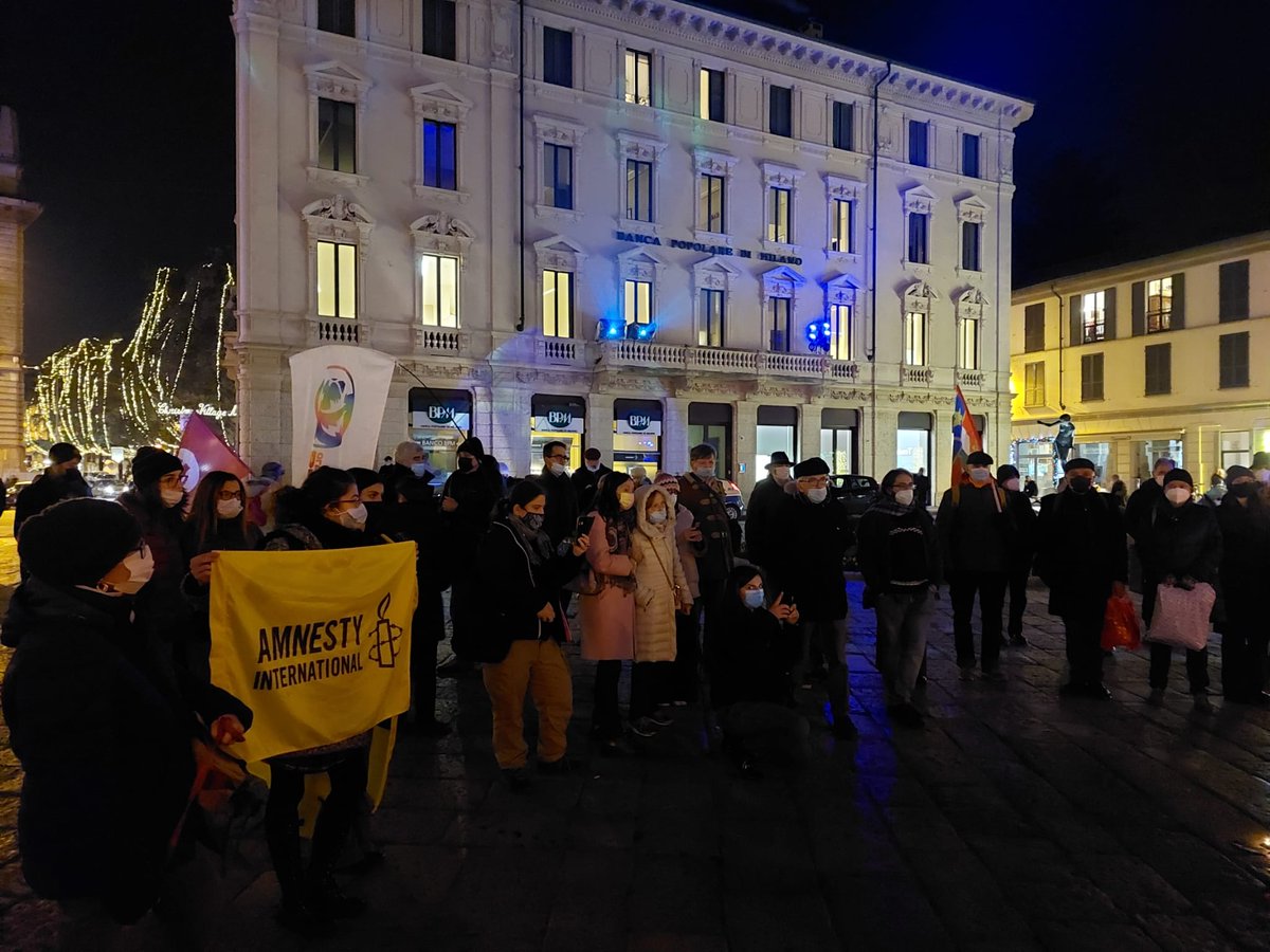 boabrianza's tweet photo. Oggi abbiamo manifestato nuovamente per chiedere la liberazione di #patrickzaki con @amnestyitalia https://t.co/jlySxAzIer
