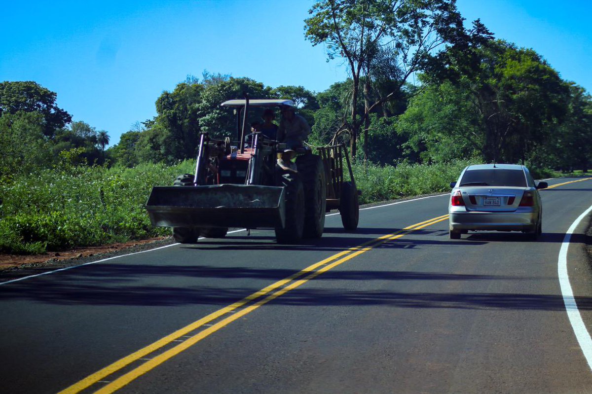 capaco_oficial's tweet photo. La Ruta de la Producción en #Caazapá fue inaugurada por el Pte @MaritoAbdo y el @mopcparaguay
Beneficia a 43 mil pobladores.
Más de 50 km del tramo Yuty-Cruce Alpa-San Francisco, conexión vial clave para el desarrollo de la zona.
Felicitamos a la empresa TECSUL por la obra 💪👏 https://t.co/eg4VwVomc7