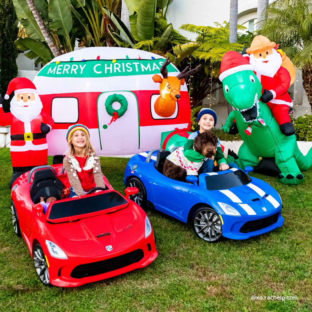 Small Cars 🚘 Big Fun 😃 👉 kidtraxtoys.com/collections/al…
Order by 12/10 for holiday delivery 🎅

📷xo.rachelpitzel #KidTrax