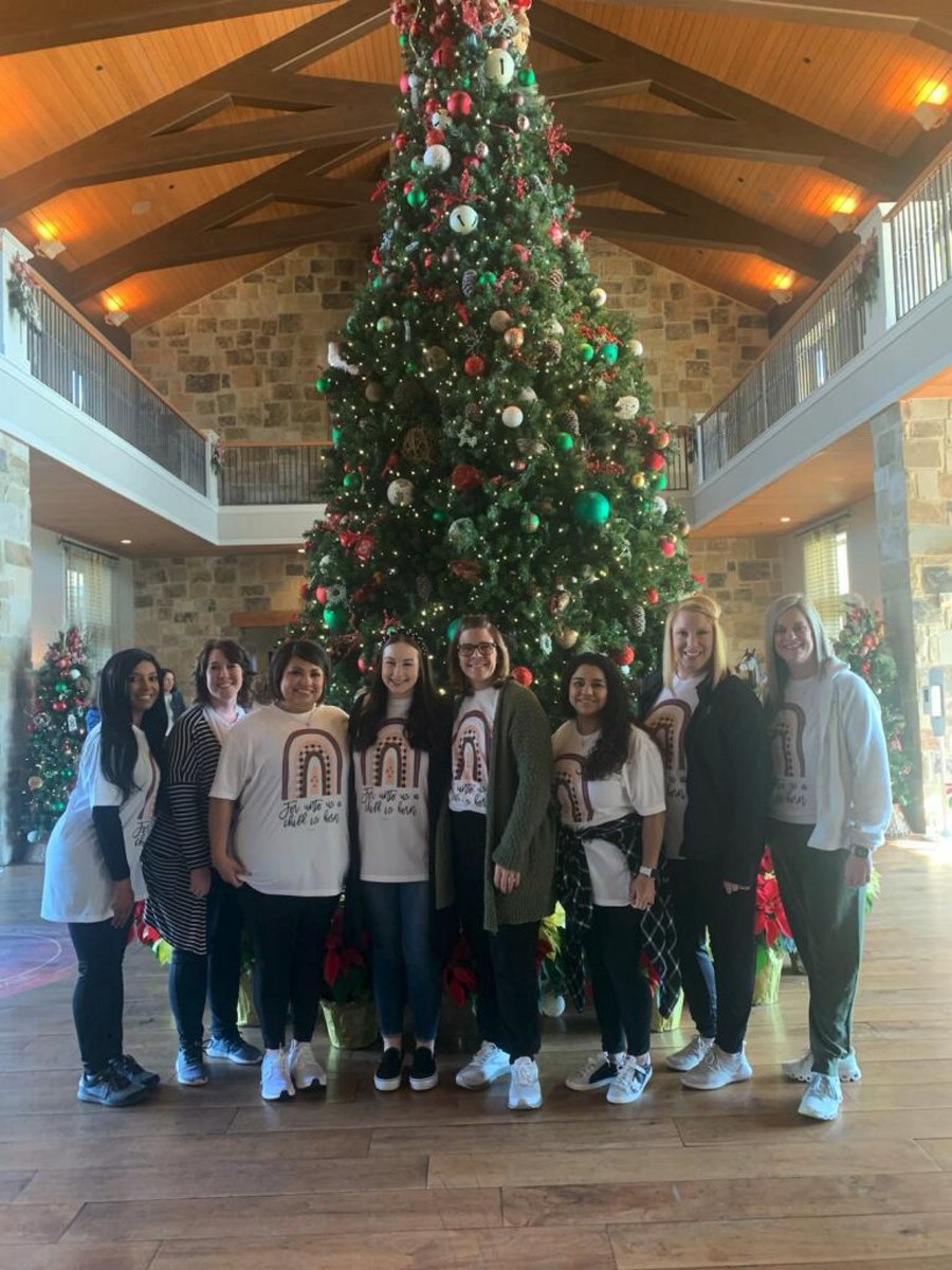 MrsBigelowThird's tweet image. I had a great time this week learning at the @lead4ward #think2021 conference with the best people! 🥳 @LCISDeast #eepirates