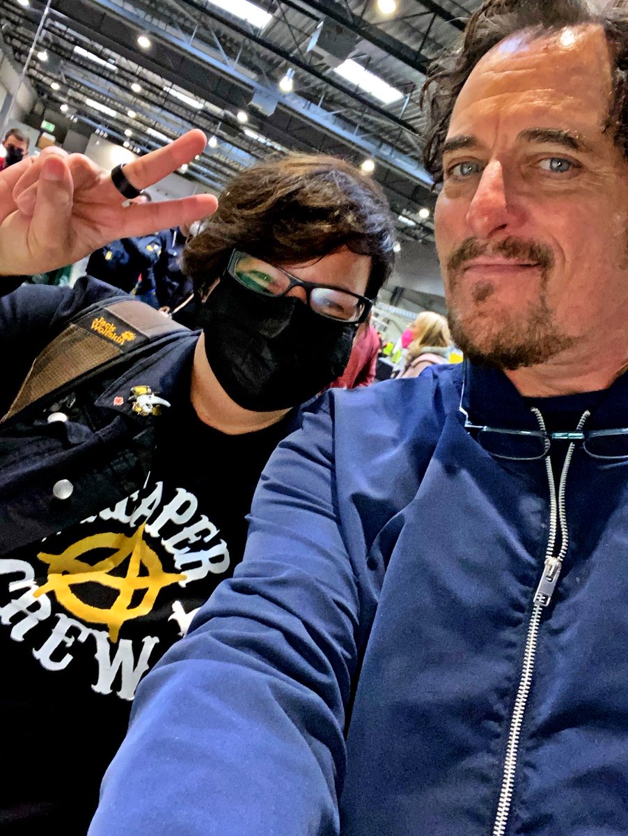 KimFCoates's tweet image. Well lookie here. ⁦@Kanada20001⁩ is representing my boy ⁦@Theorossi⁩ and mine #ReaperReviews n #THEOryPOD  merch …. ⁦@Patreon⁩ …. With love from Germany …. TIG xo
