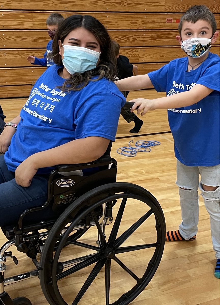 ⁦<a href="/LakeshoreWO/">Lakeshore Elementary</a>⁩ ⁦⁦<a href="/SenoritaNazario/">Karina Nazario</a>⁩ - We learned lots at our Celebration of International Persons with disability Day-we will be more compassionate when we see someone in a wheelchair.
