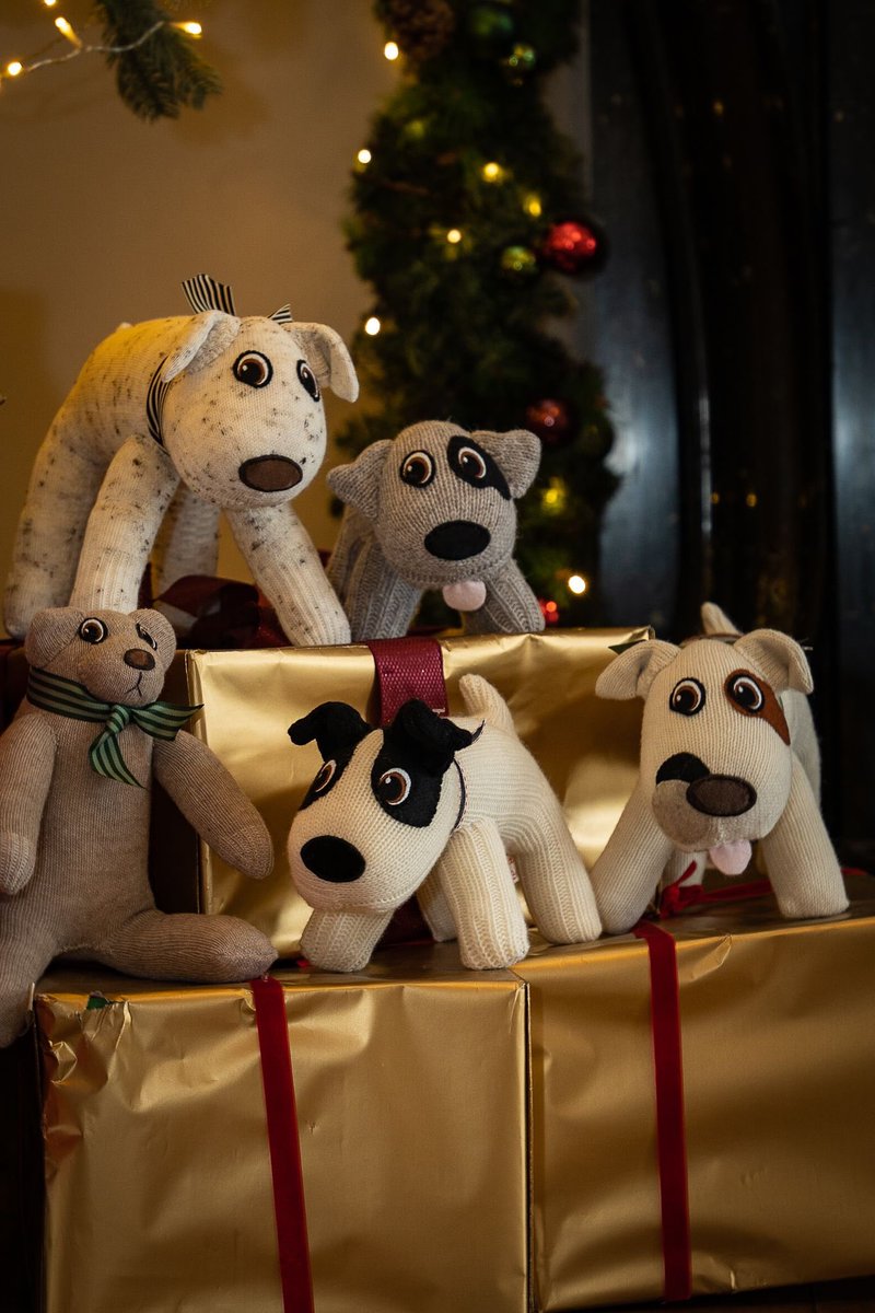 RedRufusDublin's tweet photo. Delighted to now be stocked in the beautiful shop at @russborough House, full of gorgeous gifts!

I think these guys look thoroughly at home!

#handmade #Christmasgifts #MadeLocal https://t.co/zJa2w7wZiJ