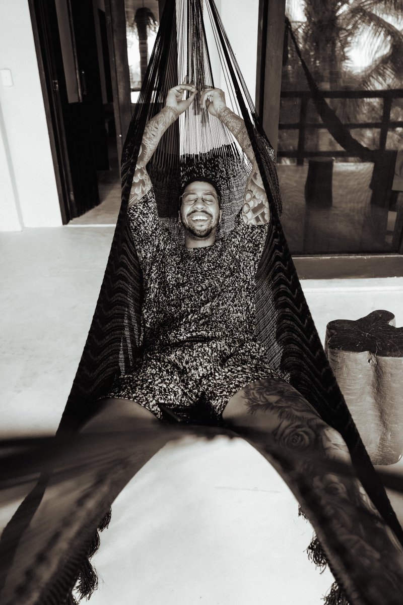 doitlegendary's tweet image. Happy Birthday to friend of the brand US Olympian @fencer🥳 #usolympian #doitlegendary #legendsofcreativity #luxury #everydaywear #unisex #highfashion #styleblogger #fashionblogger #fashionstylist