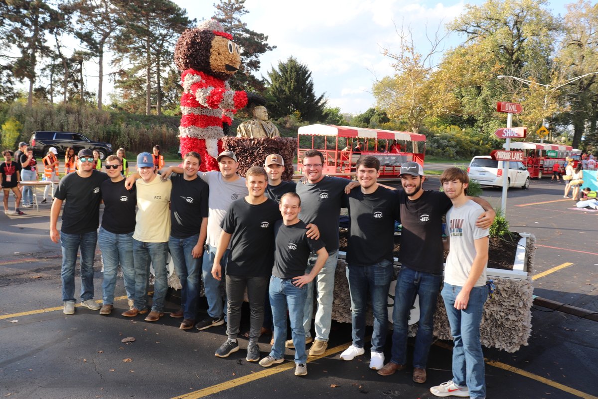 FarmHouseFraternity tweet media