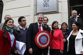 <a href="/Marvel/">Marvel Entertainment</a> <a href="/hawkeyeofficial/">Hawkeye</a> @disneyplus <a href="/MikeMahle/">Mike Mahle</a> Hi, in Chile, a conservative far-right candidate is campaigning using the image of Captain America
washingtonpost.com/politics/2021/…