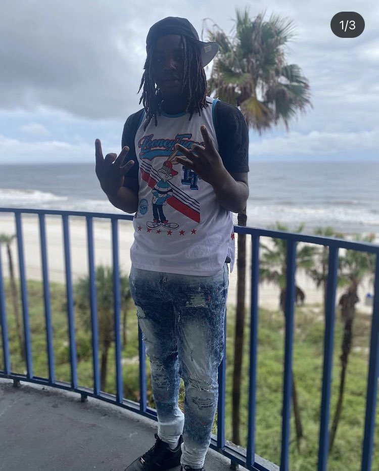 lowlyfe📸 tweet media