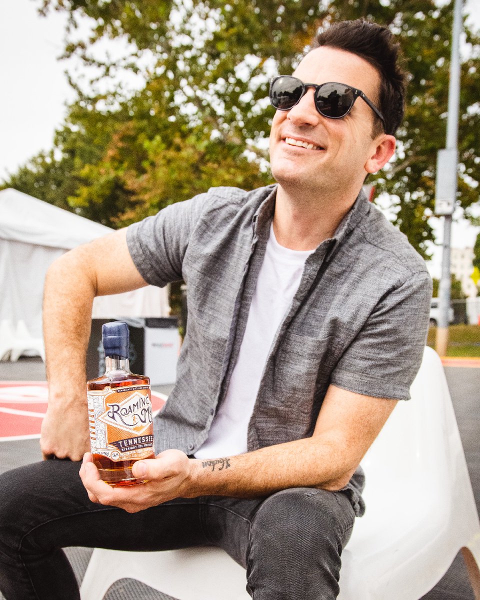 RoamingManTN's tweet photo. Are you ready to get your hands on the @ofarevolution's 25th anniversary special edition of Roaming Man Tennessee Straight Rye Whiskey finished in honey barrels? 

Must be 21+ to follow. Please drink responsibly. https://t.co/YIRfcYKBMX
