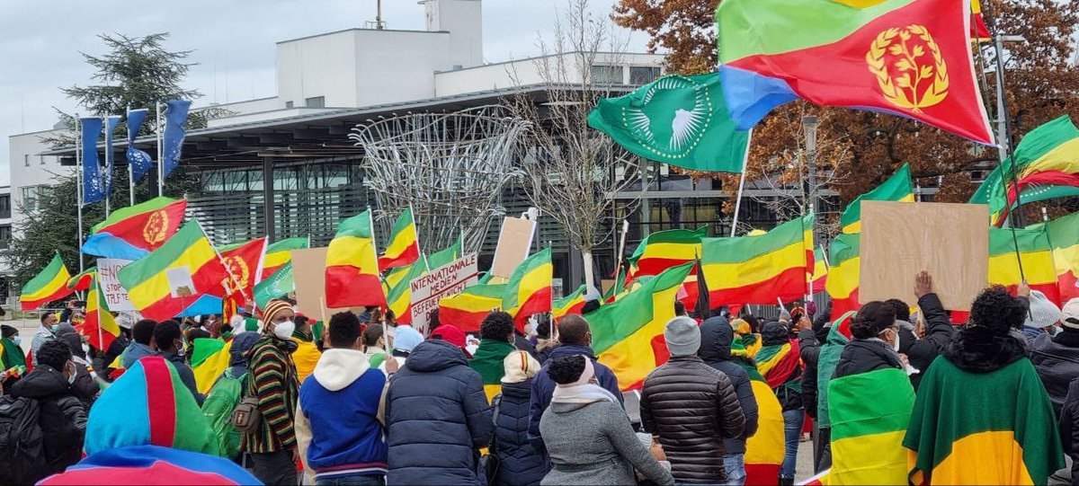 HermelaTV's tweet photo. 🎶 Beautiful show of unity in Bonn, Germany this Friday morning at #NoMore rally. #NoMore is a demand for basic human rights in Global South countries where wars are supported &amp; fueled by destructive Western intervention. Couldn’t be more obvious in Ethiopia. https://t.co/7NWbQCrQrx