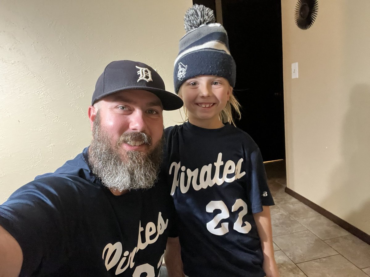 SCappeart's tweet photo. #jerseysforjackson the world lost an 8yr old baseball player 90 years too soon, I’ll hug my son a little tighter tonight…🙏🏼 https://t.co/3Xd3o02PiD